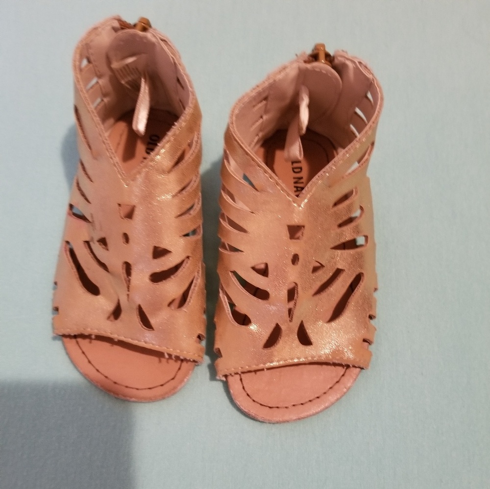 Gold toddler sandels